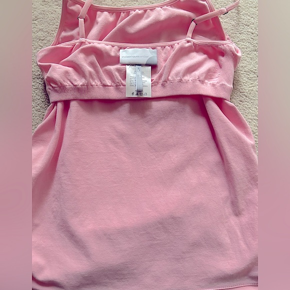 Classiques entier shelf bra camisole in size small - Picture 5 of 7